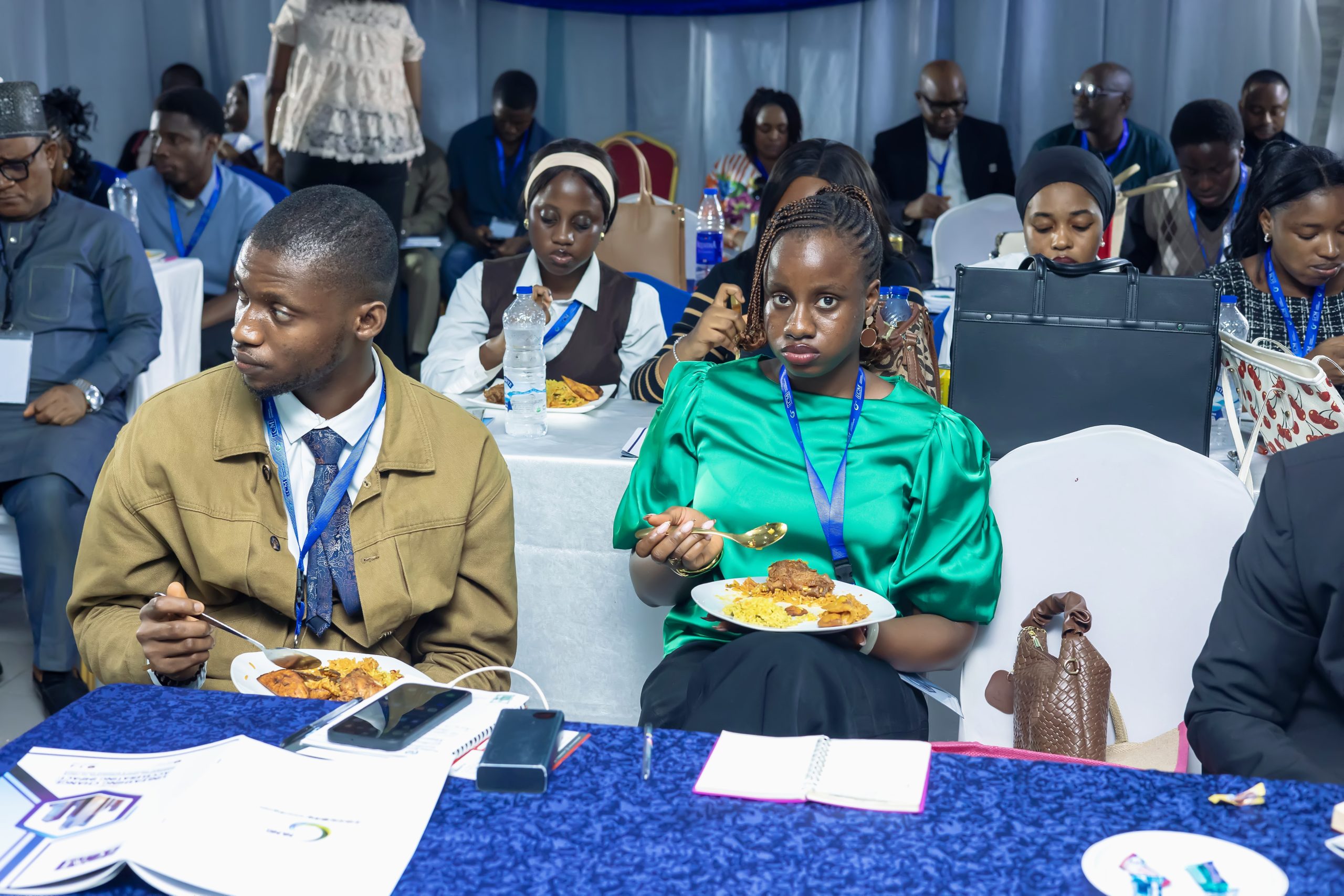 Delegates having Lunch